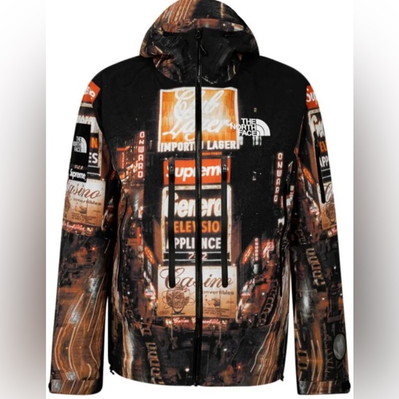 Supreme x The North Face Taped seam shell jacket Times Square Size Medium NWT - Picture 1 of 6